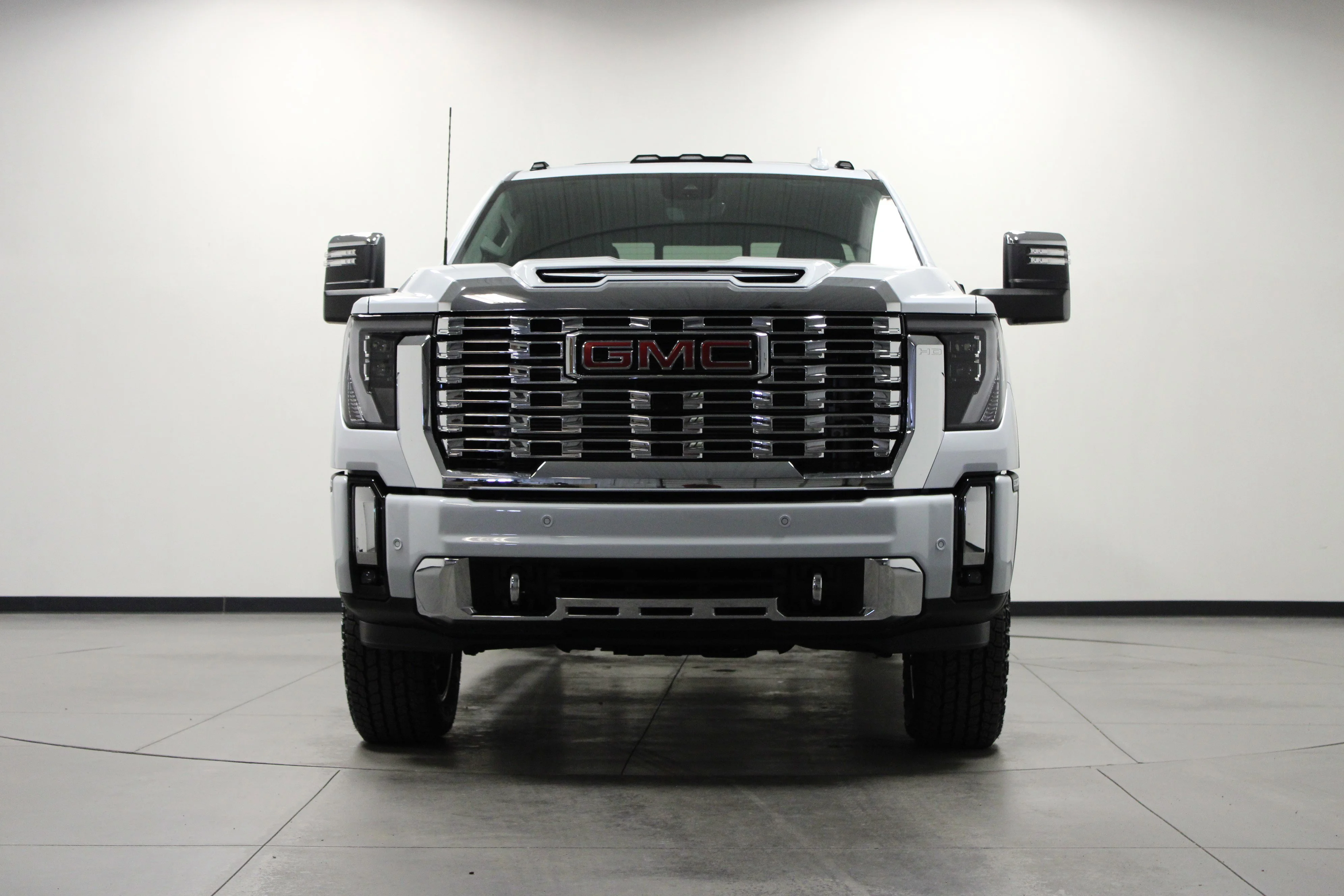 New 2026 Glacier White Tricoat GMC Denali image 9