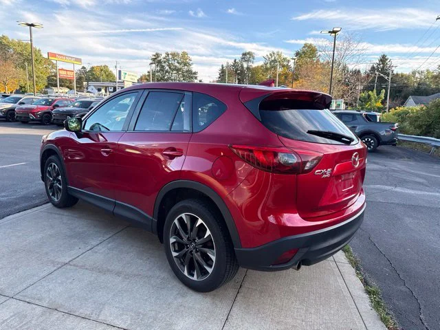 Used 2016 Red Mazda Grand Touring image 17