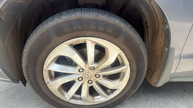 Used 2018 Gray Acura Base image 9