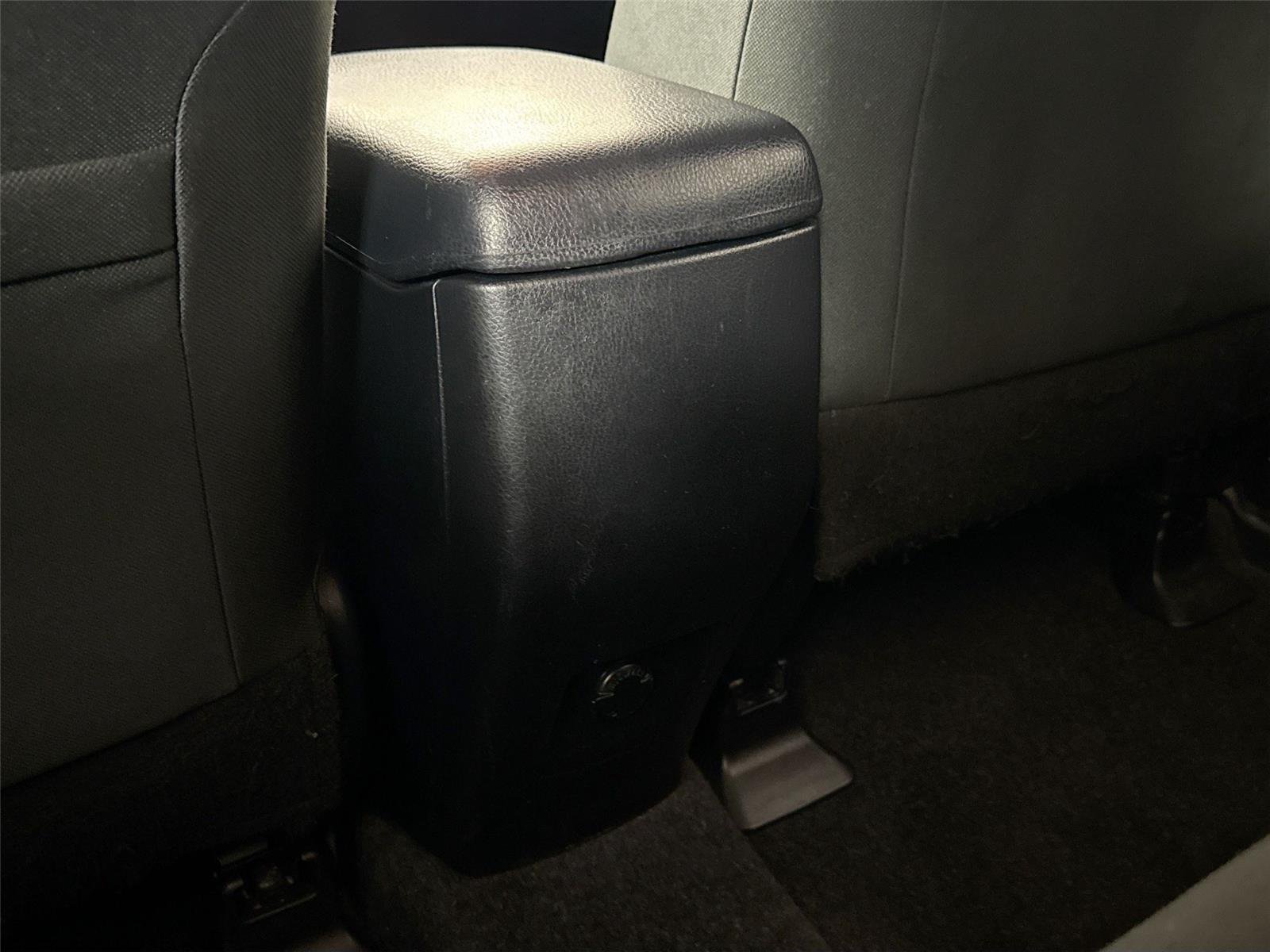 Used 2018 Super White Toyota LE image 31