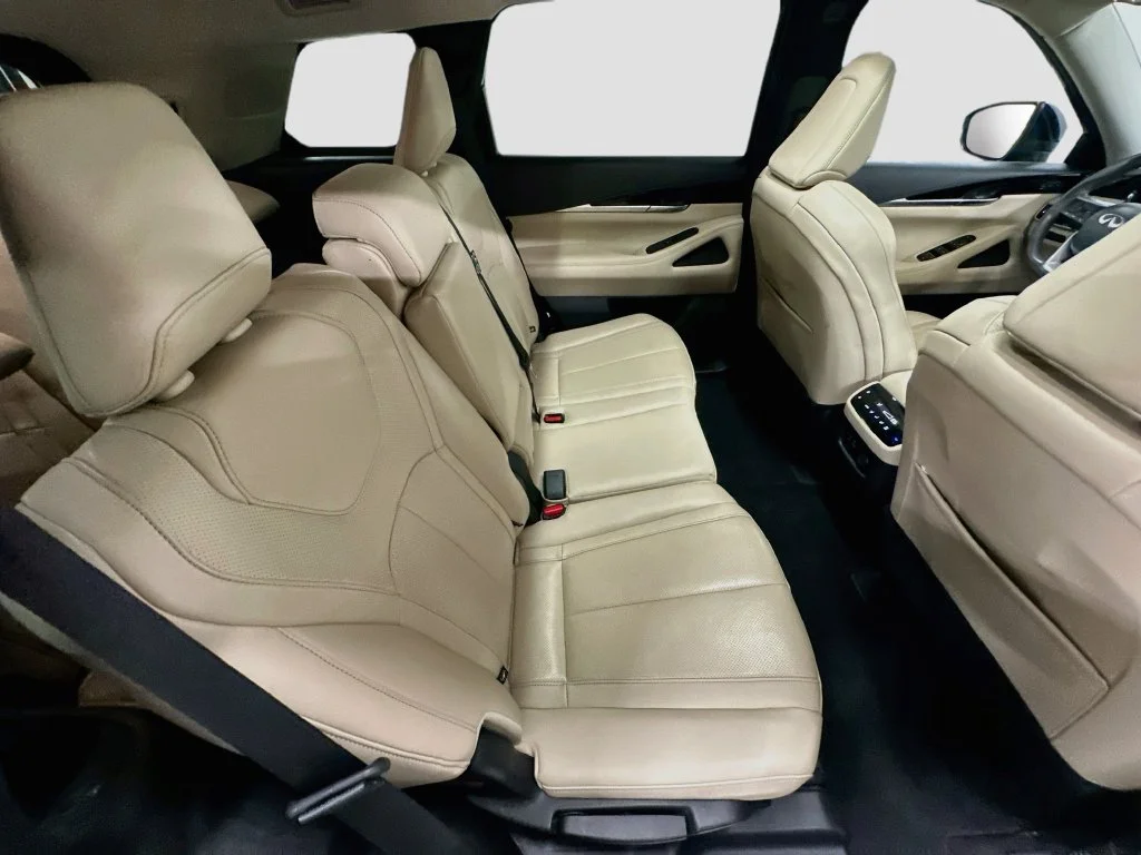 Used 2024 Blue INFINITI PURE image 28