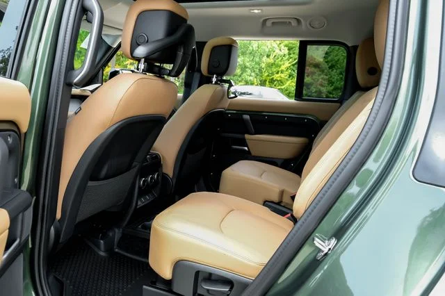 New 2026 Woolstone Green Metallic Land Rover S image 49