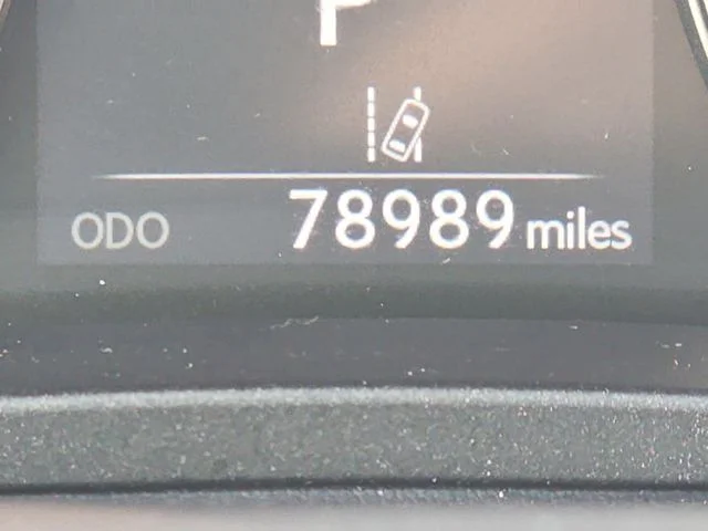 Used 2018 Silver Lexus 300 Base image 13