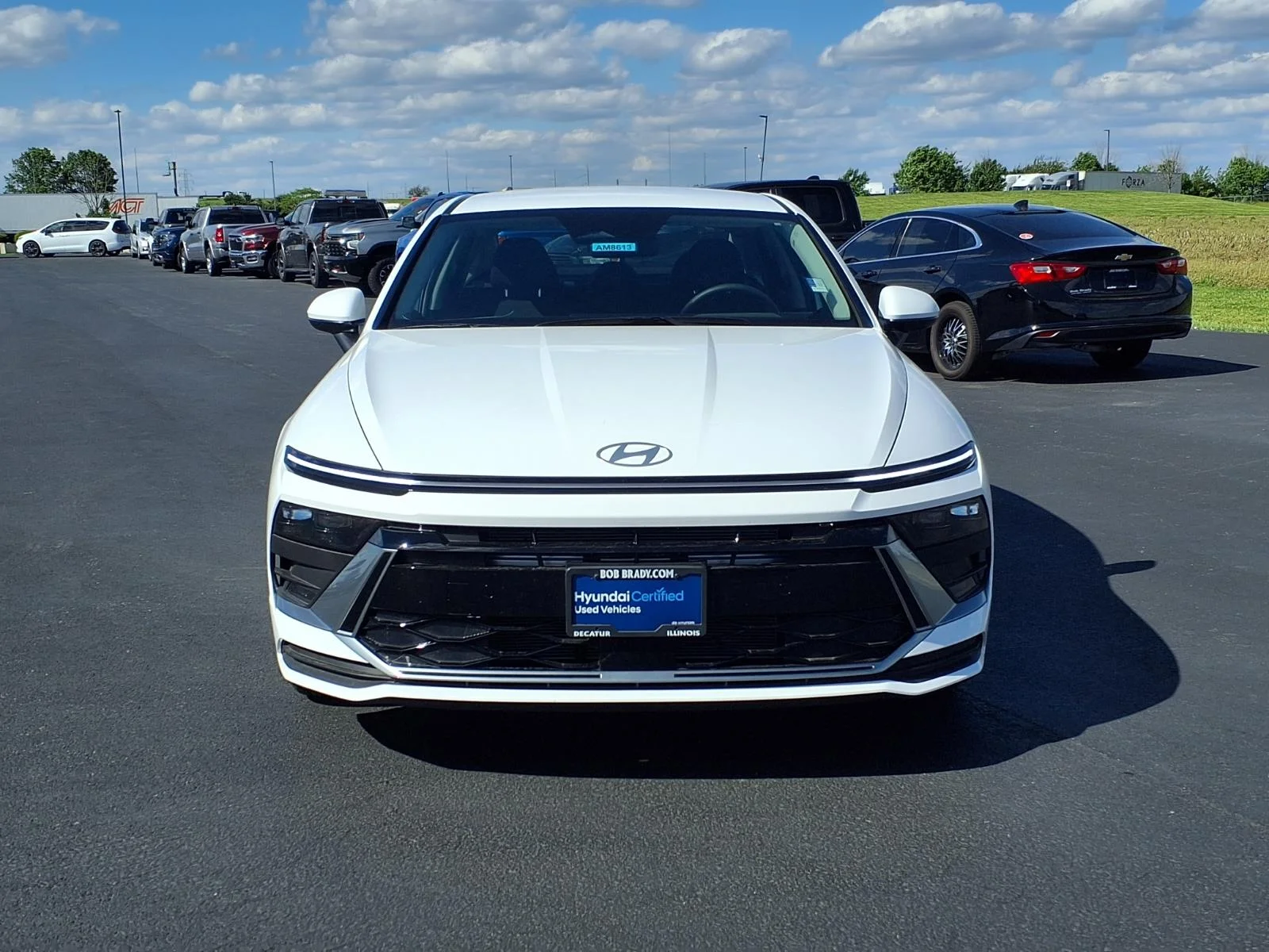Certified Used 2025 White Hyundai SE image 20
