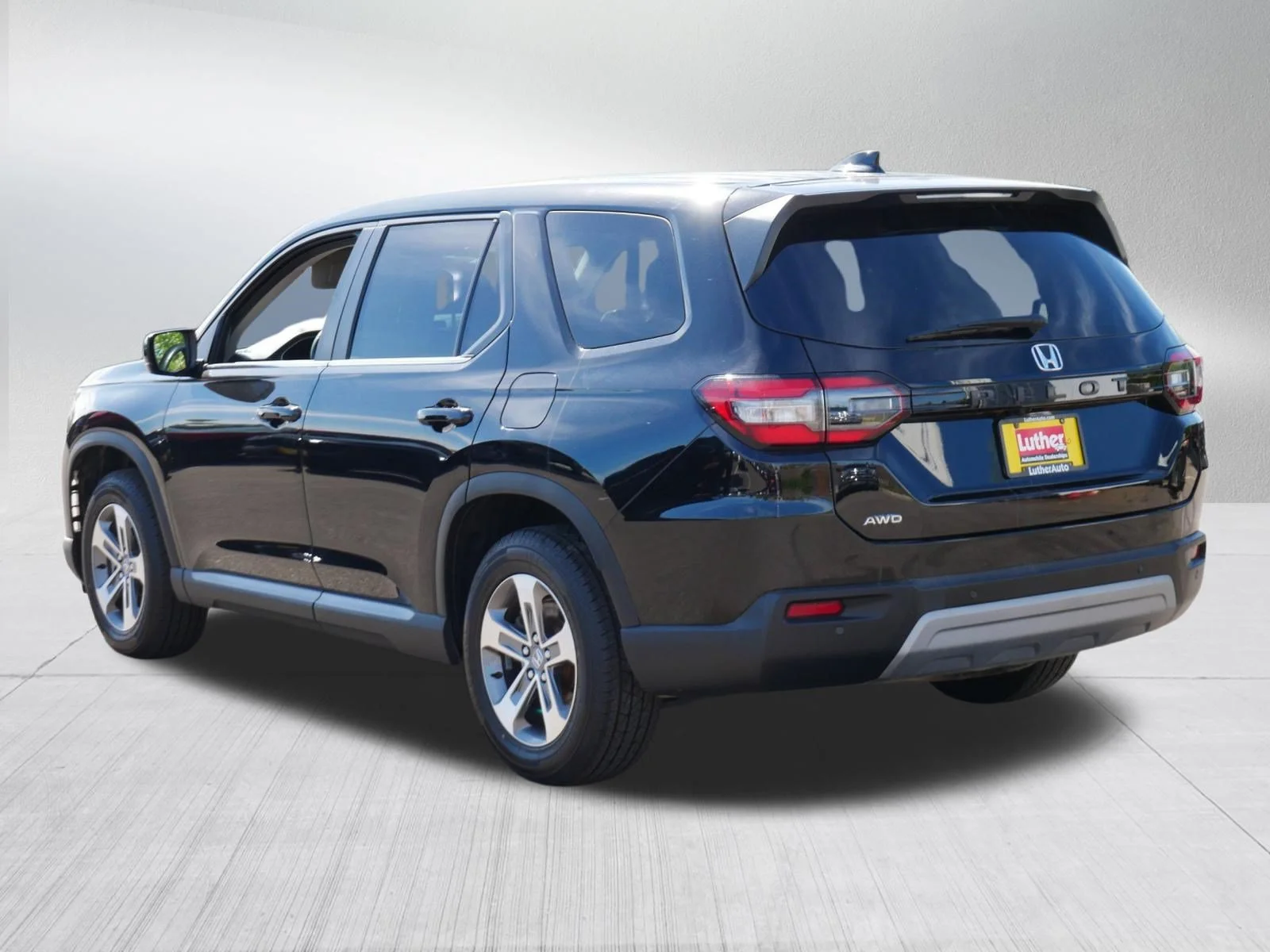2025 Honda Pilot EX-L - Photo 40