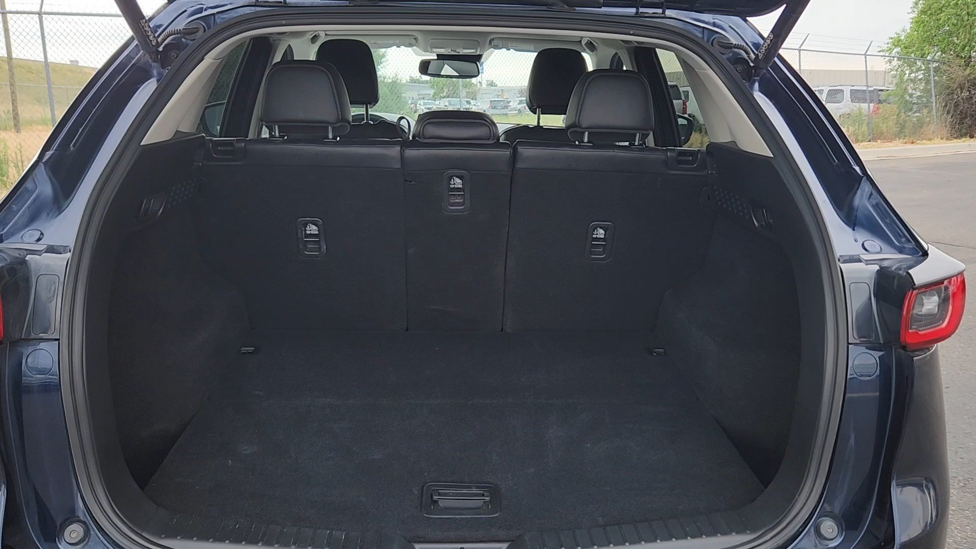 2025 Mazda CX-5 S Preferred package - Photo 20
