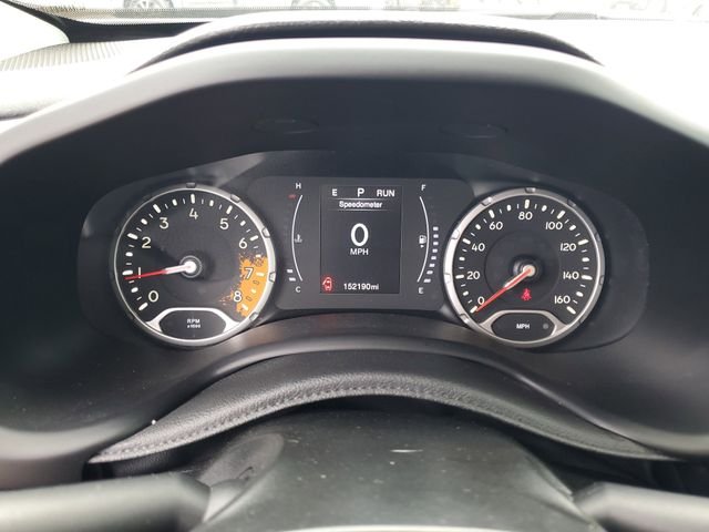 Used 2017 White Jeep Latitude image 13