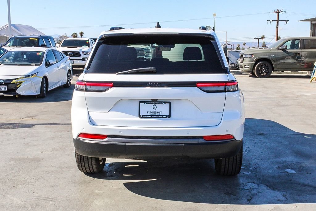 New 2026 Bright White Clearcoat Jeep Limited image 8