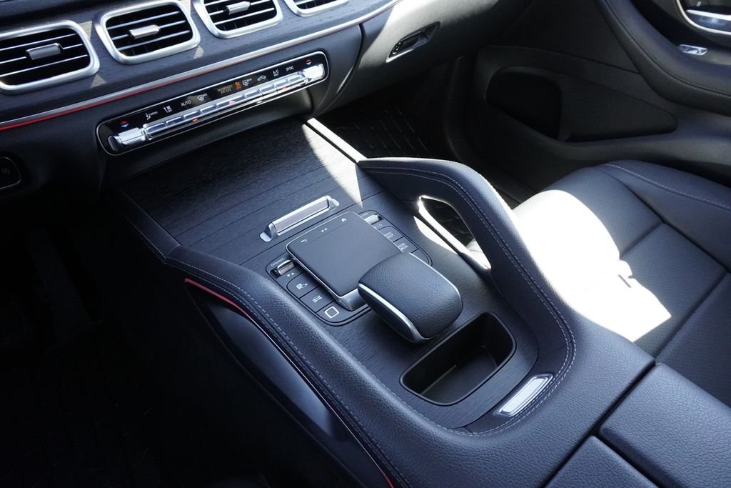 Used 2026 Black Mercedes-Benz GLE 450 image 14