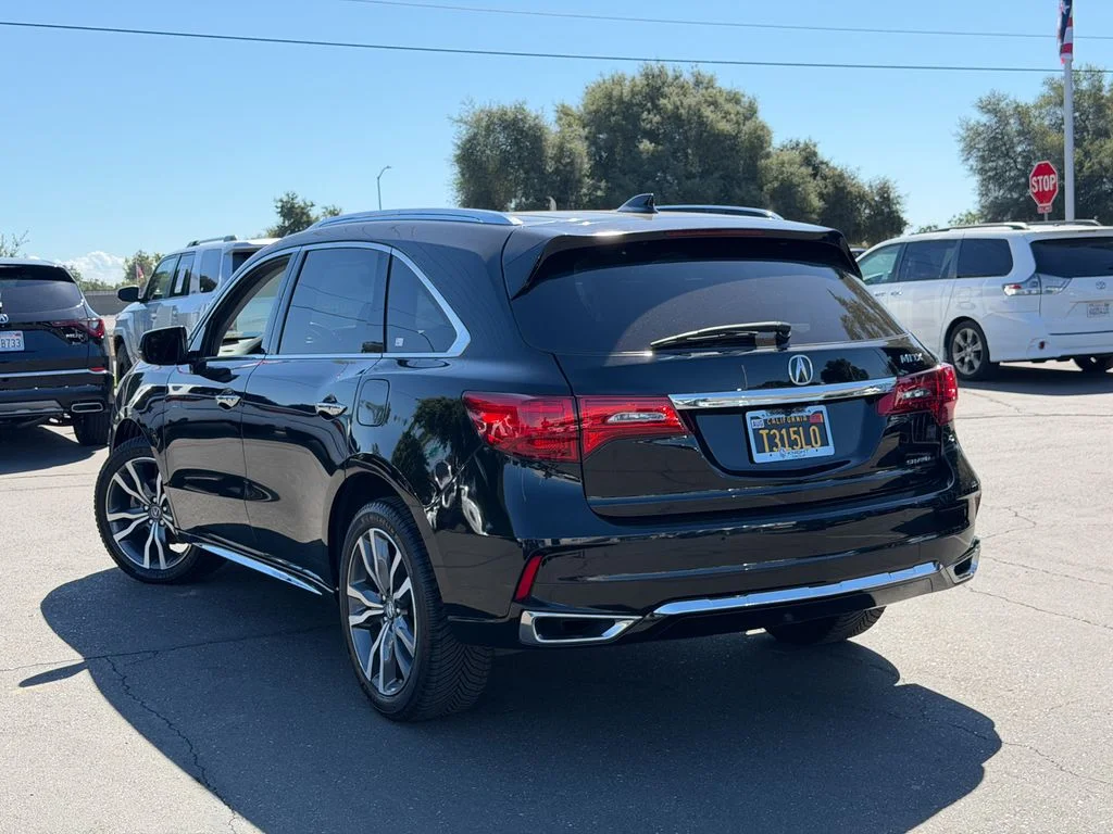 Used 2019 Majestic Black Pearl Acura 3.5L Advance Pkg w/Entertainment Pkg image 9