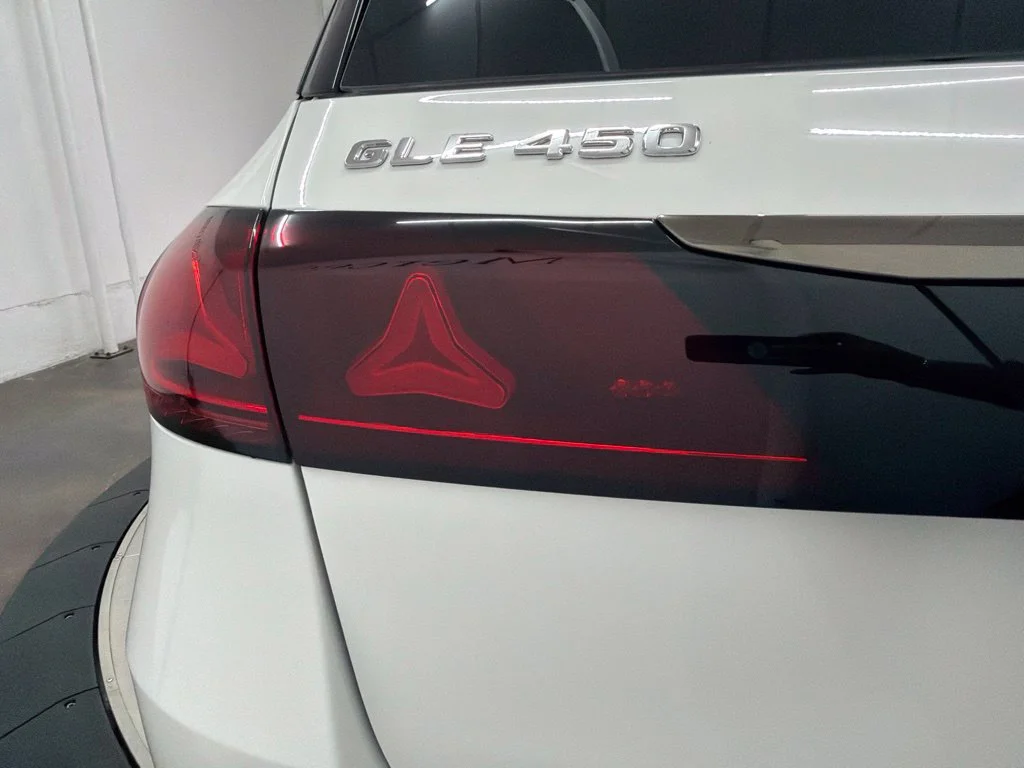 New 2027 White Mercedes-Benz GLE 450 image 11