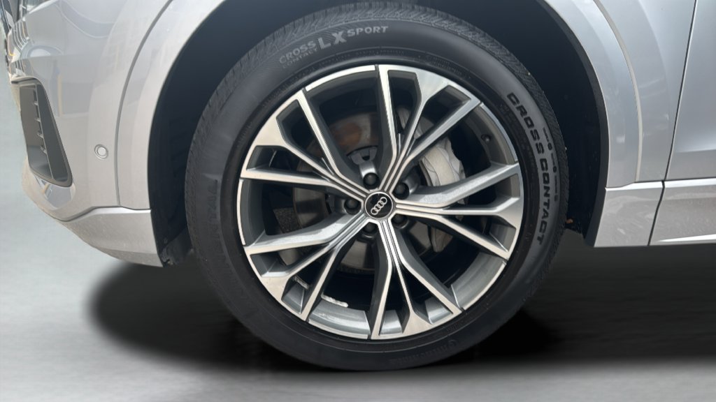 Used 2022 Silver Audi 55 Premium image 41