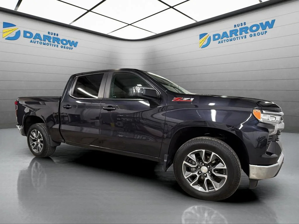 Used 2022 Gray Chevrolet LT image 7
