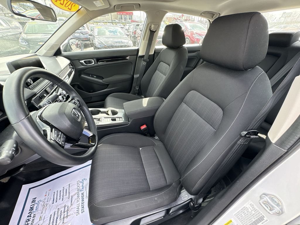 Used 2024 White Honda EX image 13