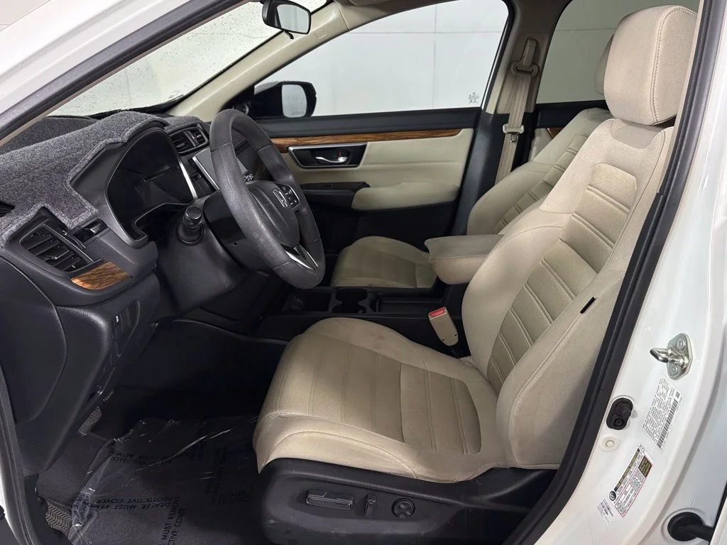 Used 2017  Honda EX image 14