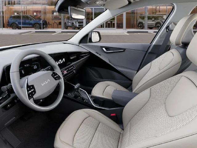 Certified Used 2025 White Kia EX image 17