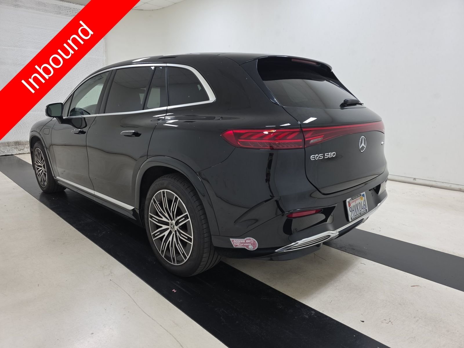 Used 2023 Black Mercedes-Benz 580 image 7