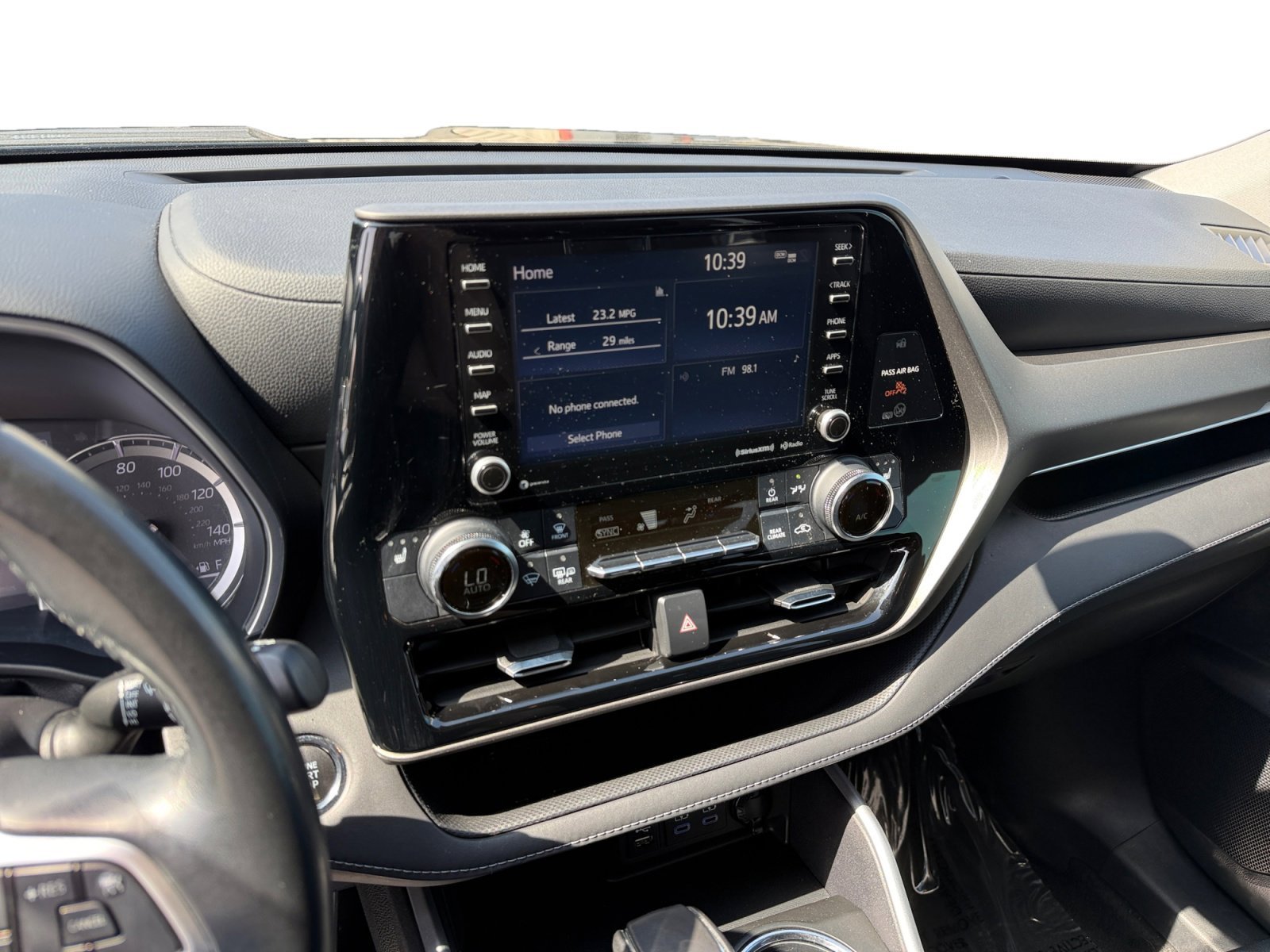 Used 2022 Midnight Black Metallic Toyota XLE image 12