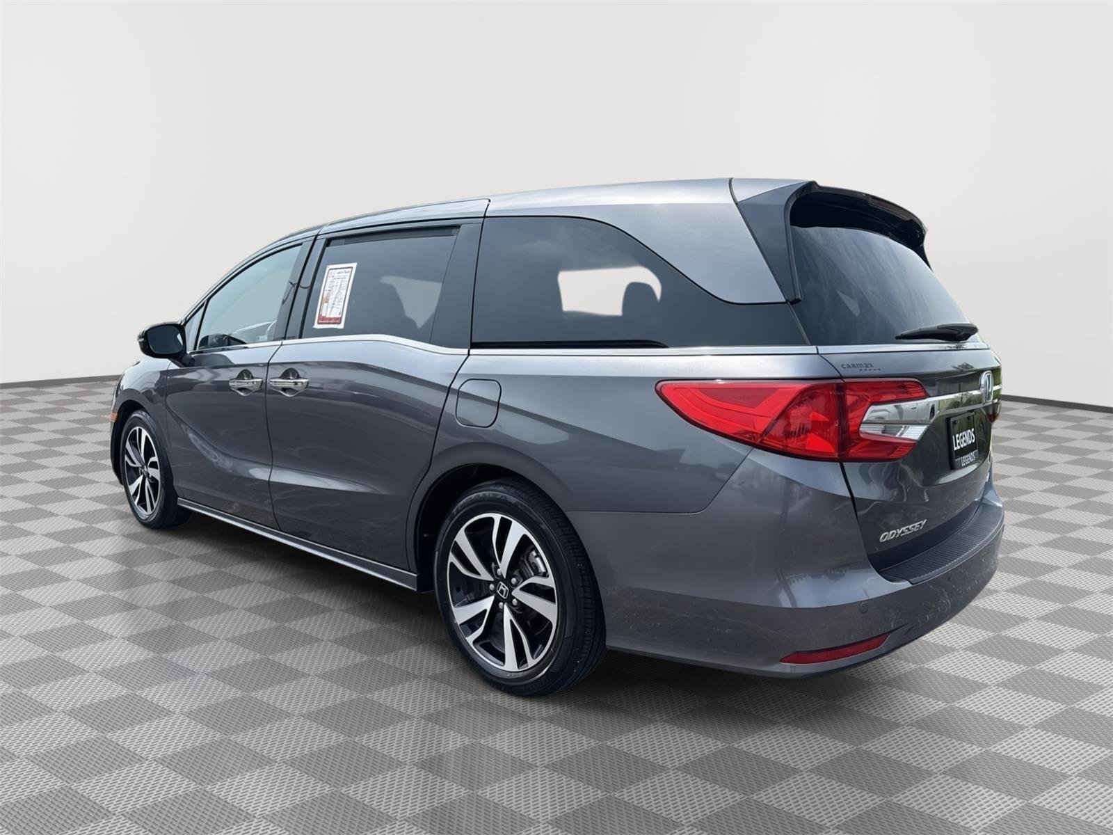 Used 2018 Modern Steel Metallic Honda Elite image 11