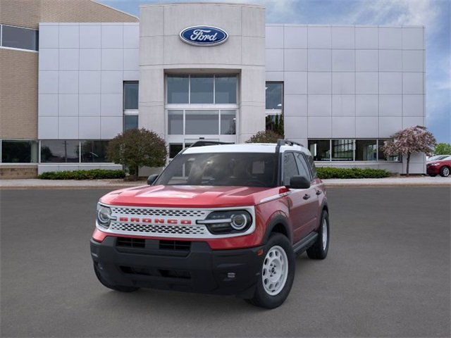 Used 2025 Ford Bronco Sport Heritage with VIN 3FMCR9GN4SRE89848 for sale in Apple Valley, Minnesota