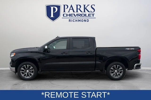 Used 2023 Black Chevrolet LT image 4