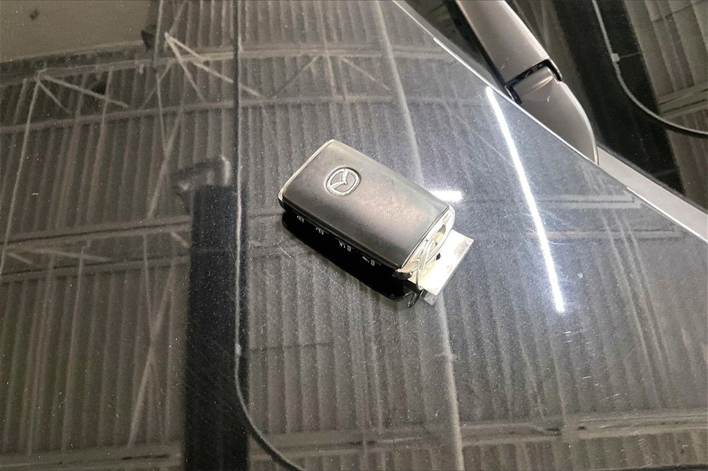 2023 MAZDA CX-5 - Image 10