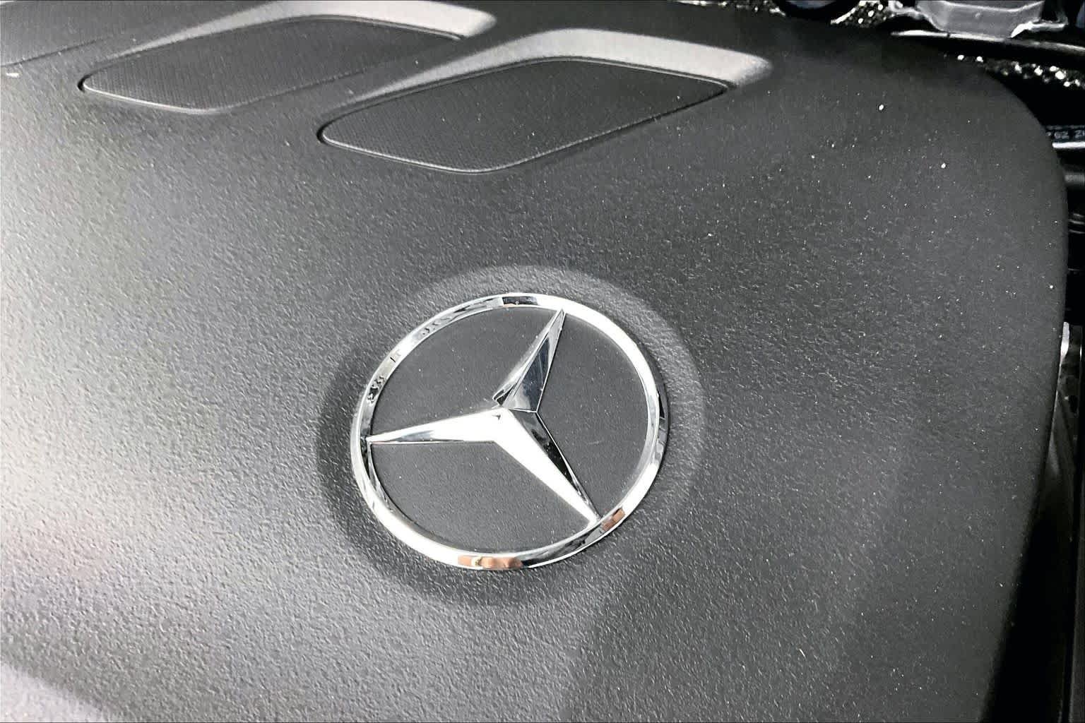 New 2026 Mountain Grey Metallic Mercedes-Benz GLA 250 image 17