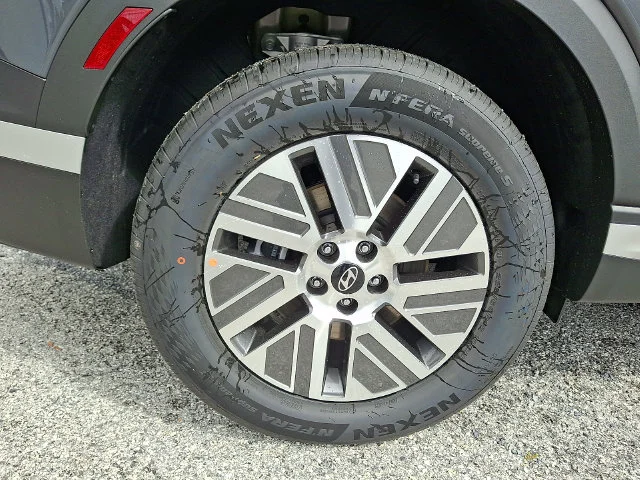 New 2027 Gray Hyundai SEL image 6