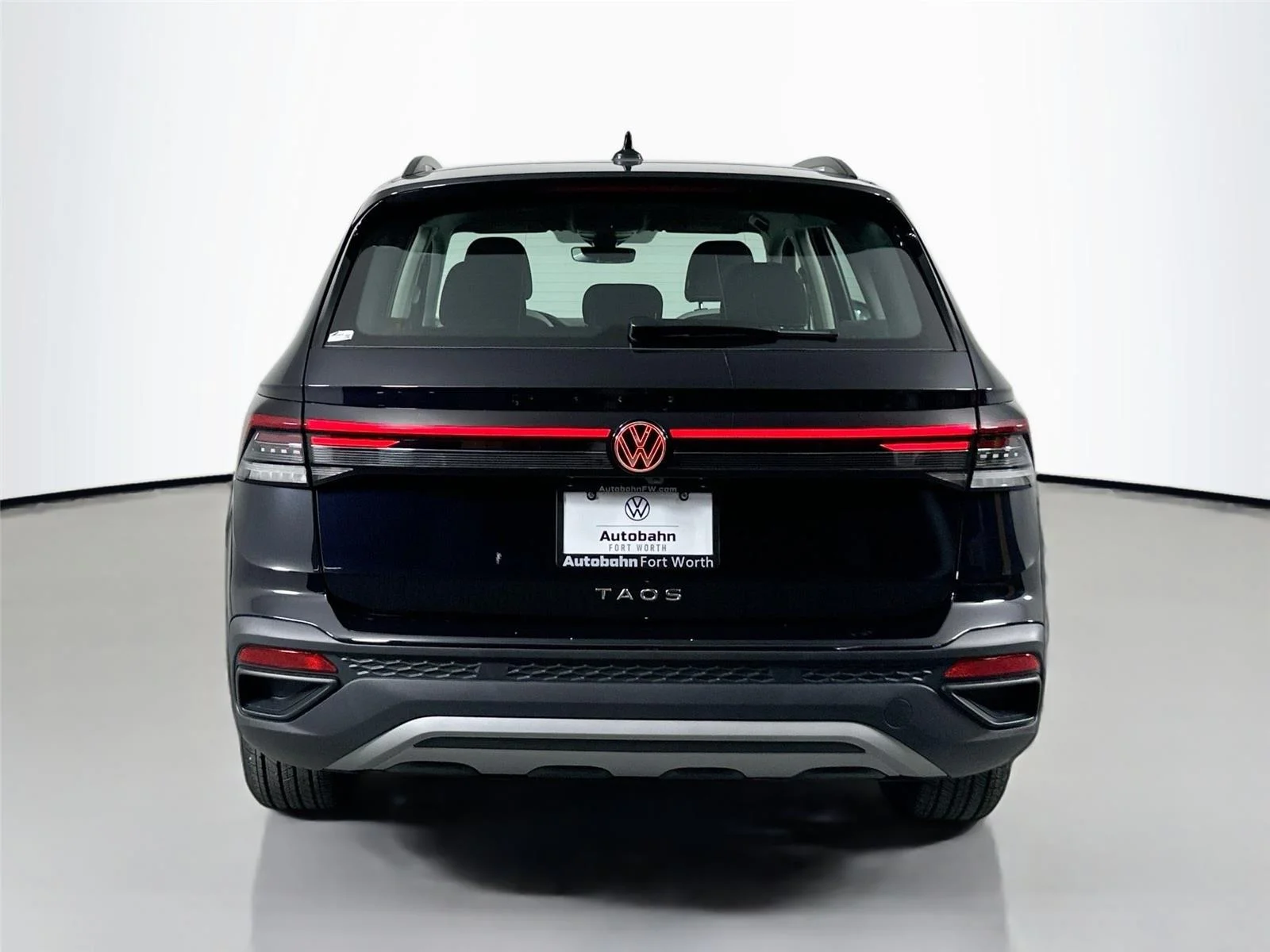 2025 Volkswagen Taos S - Photo 5