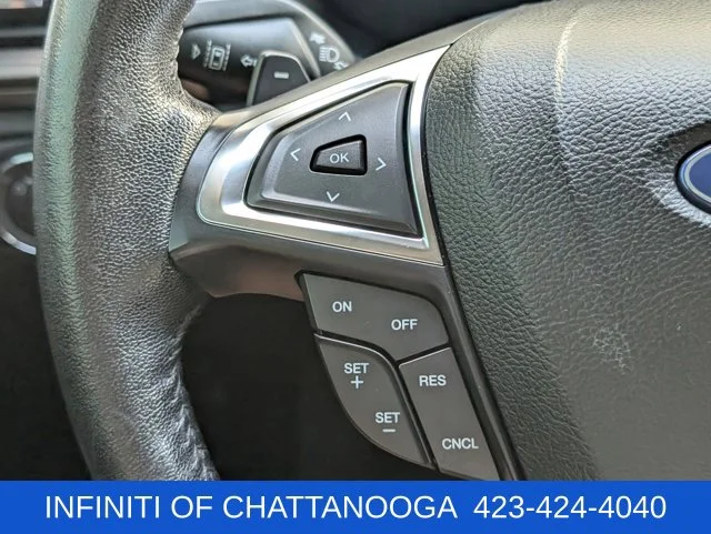 Used 2019 Silver Ford SEL image 24