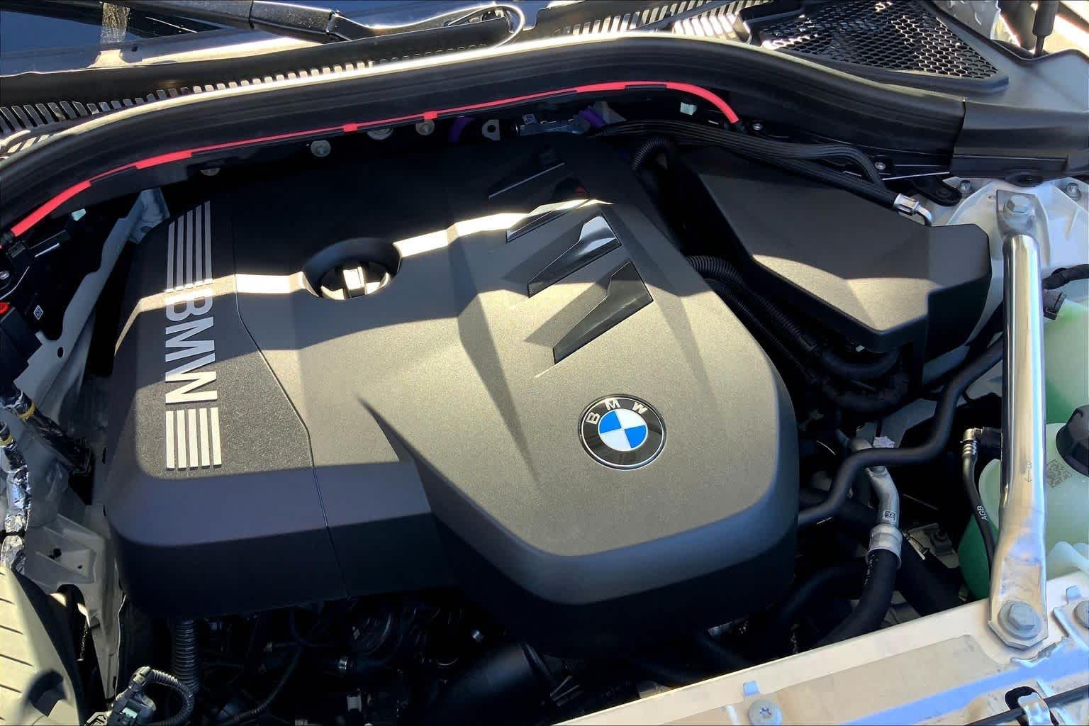 Used 2026 Alpine White BMW 30 xDrive image 17