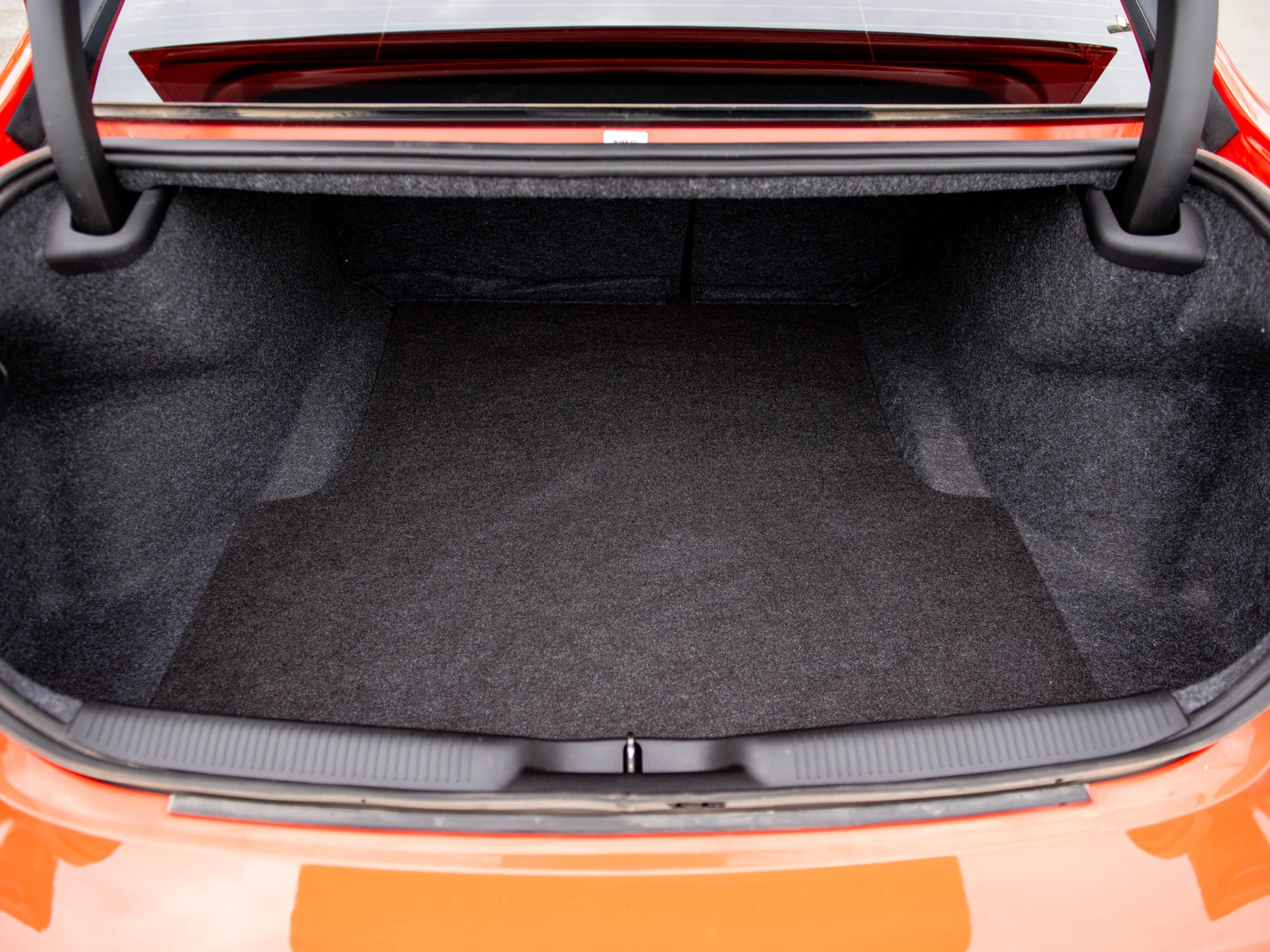 Used 2023 go mango Dodge Scat Pack 392* | 6.4L HEMI V8 | 485 HP | Brembo Brakes | Sunroof | image 20