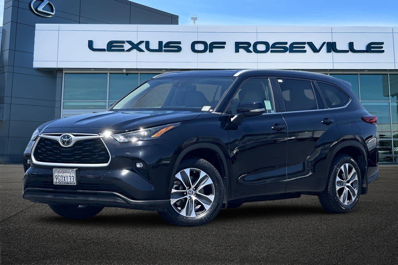 2023 Toyota Highlander XLE