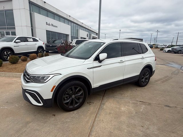 2023 Volkswagen Tiguan 2.0T SE