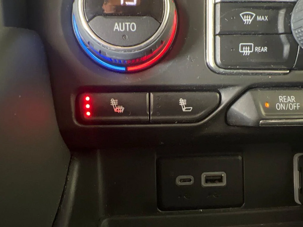 Used 2022 Midnight Blue Metallic Chevrolet LT image 19