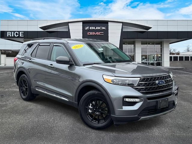 Pre-Owned 2023 Ford Explorer XLT