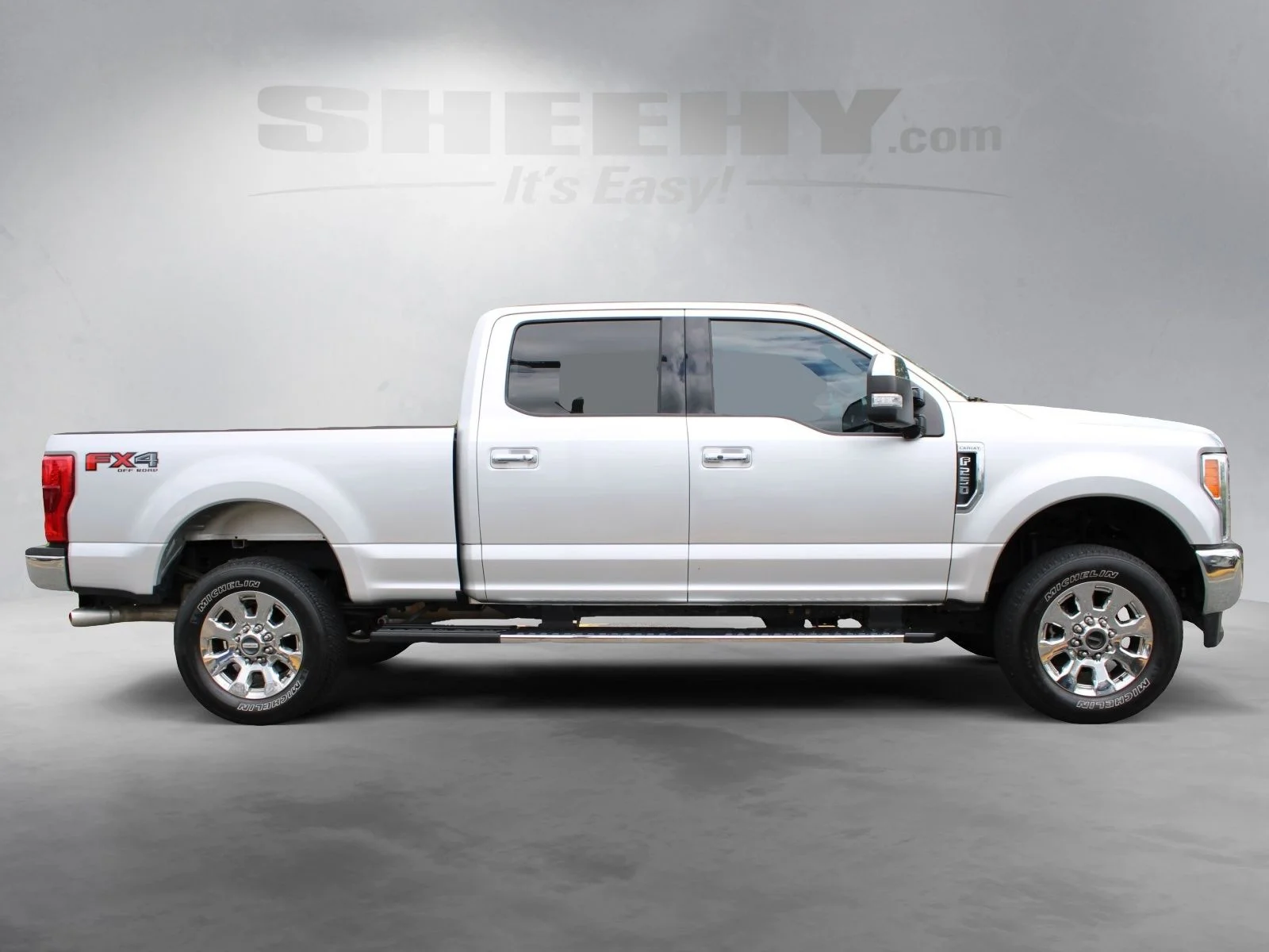 Used 2019 Silver Ford Lariat image 10