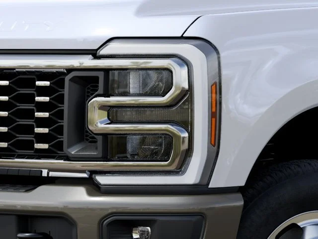 New 2027 Star White Metallic Tri-Coat Ford  image 19