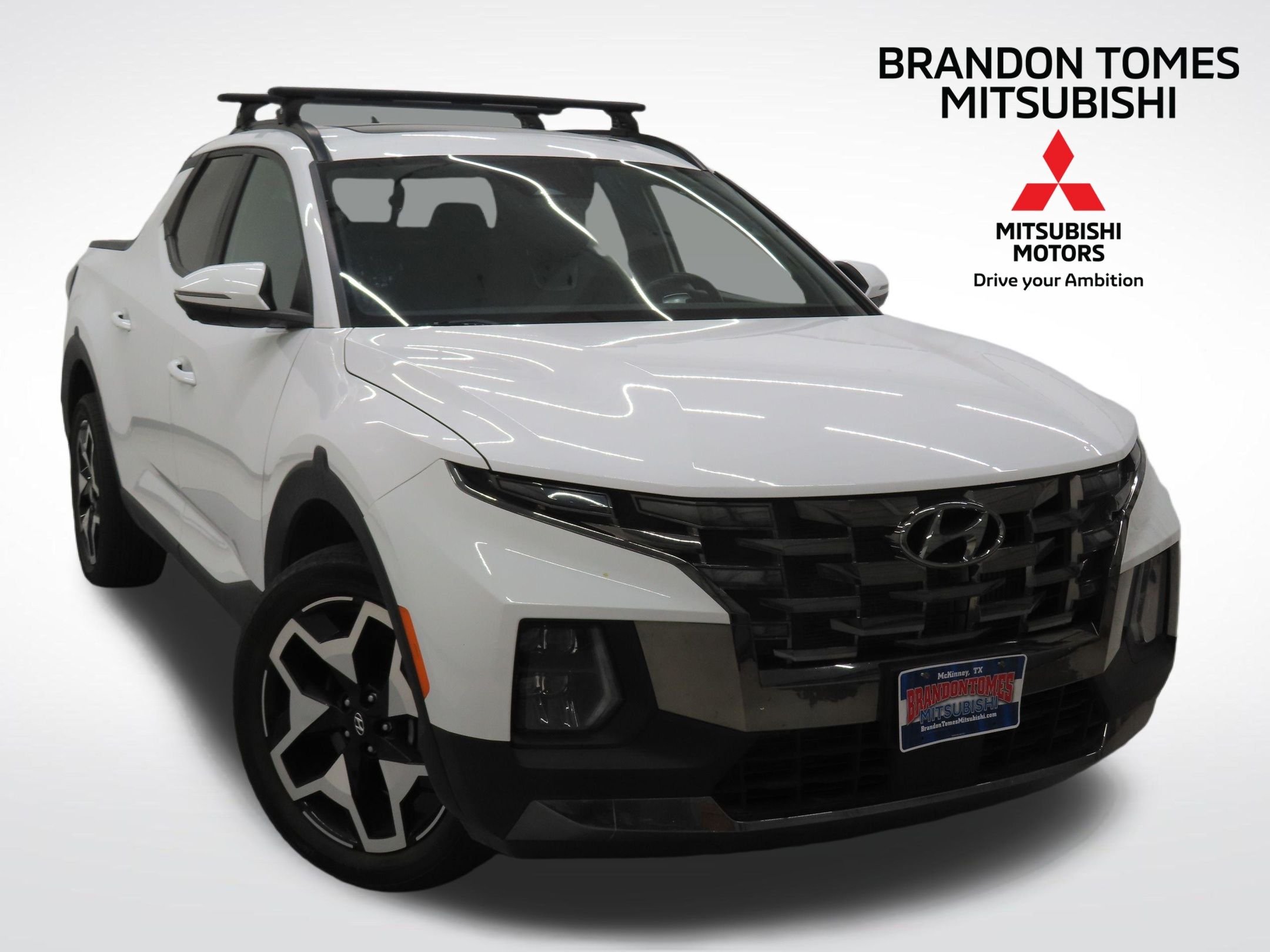 Used 2022 White Hyundai Limited image 1