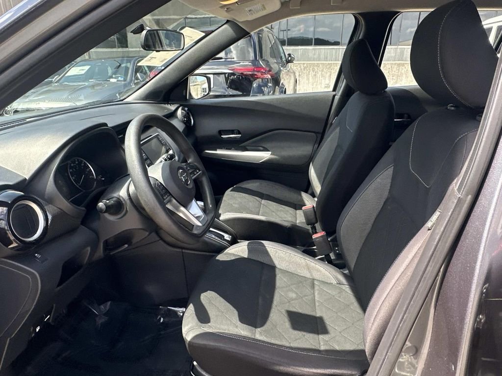 Used 2019 Gun Metallic Nissan SV image 14