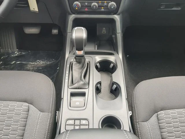 New 2026 Desert Sand Ford XLT image 19