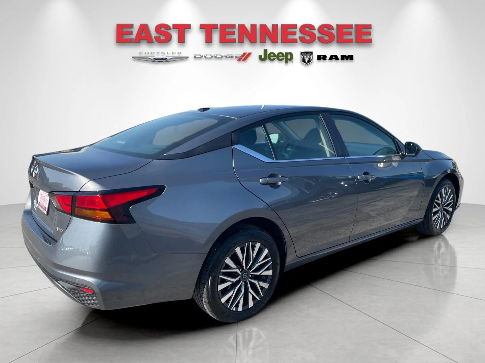 Used 2026 Gray Nissan 2.5 SV image 3