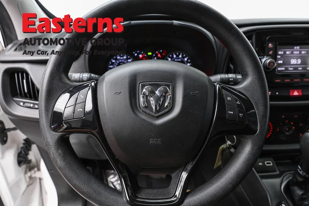 Used 2022 White Ram Base image 10