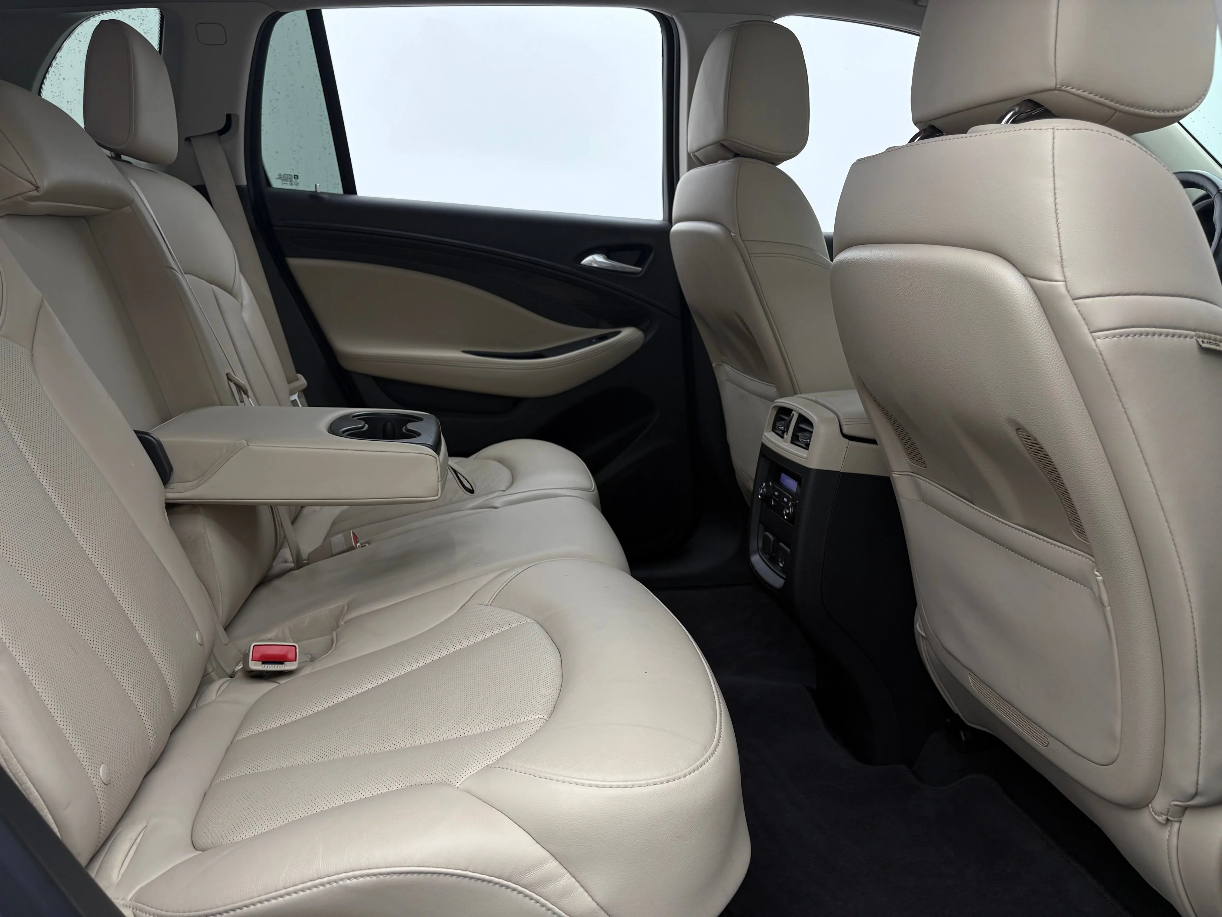 Used 2020 SUMMIT WHITE Buick Premium II image 34