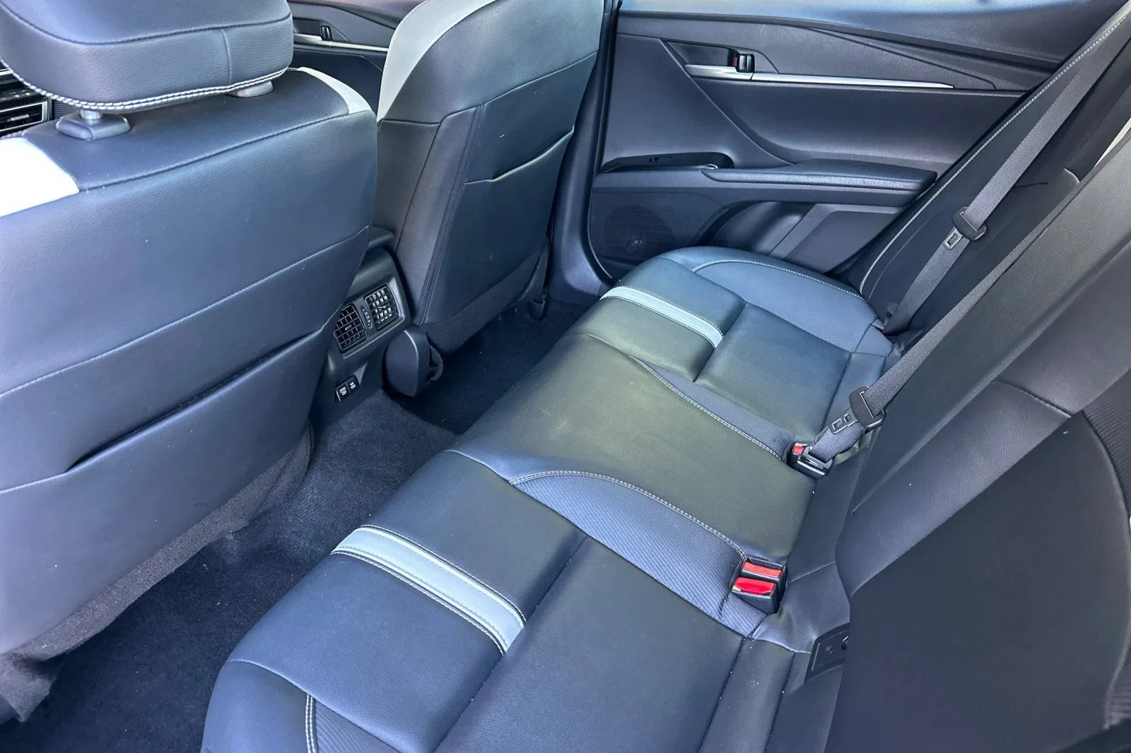 Used 2025 Blue Toyota LE image 12