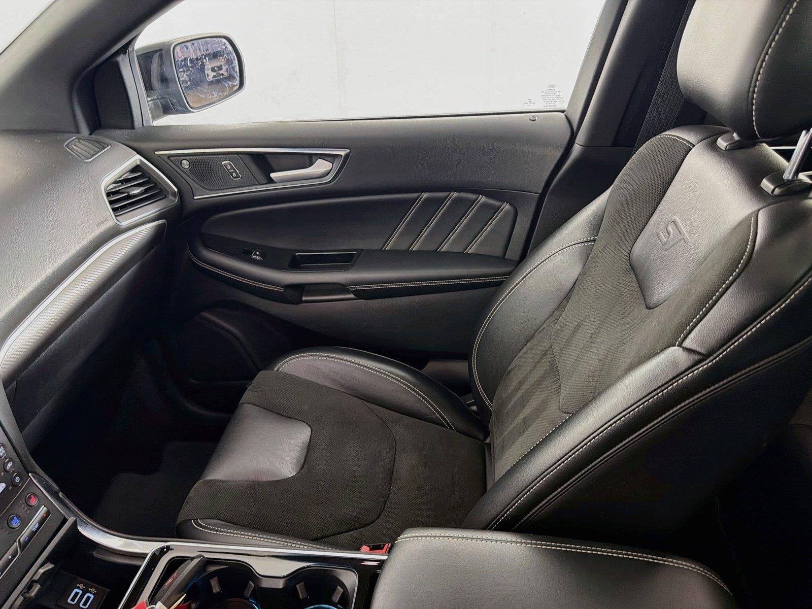 Used 2019 Agate Black Ford ST image 29