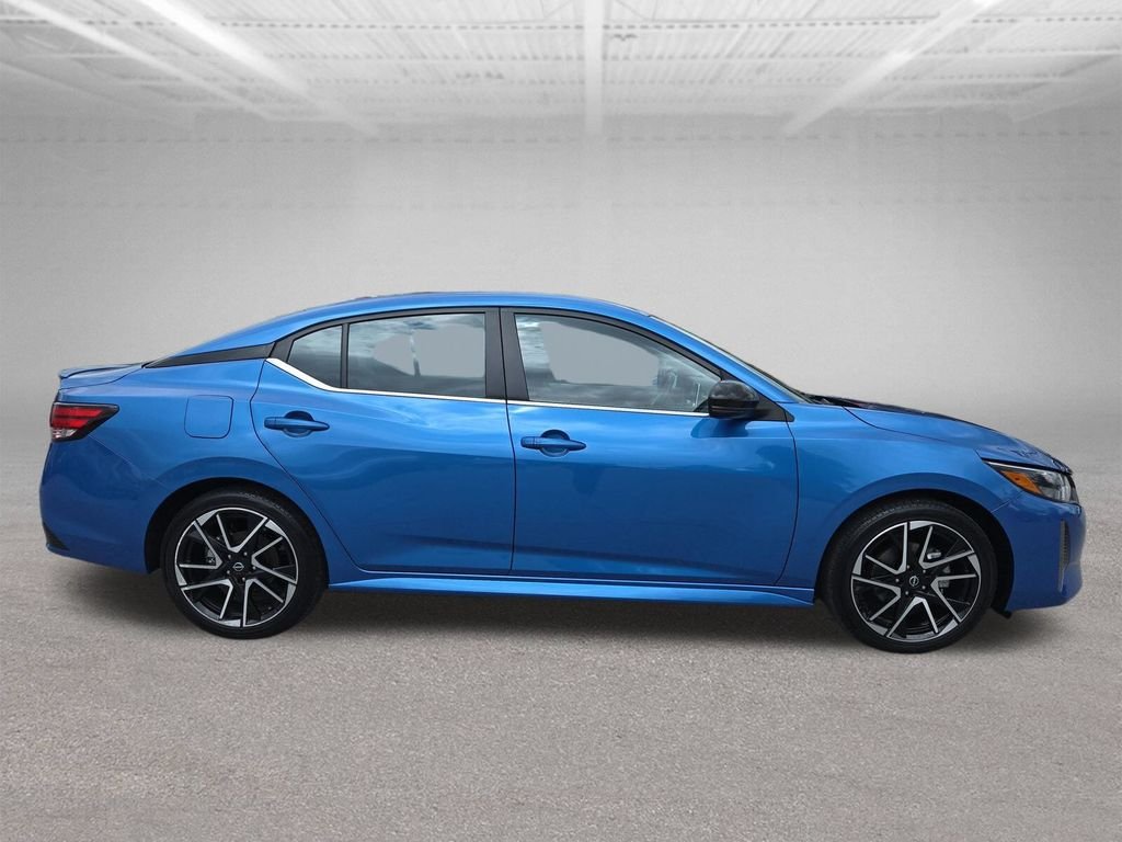 Used 2025 Electric Blue Metallic Nissan SR image 7