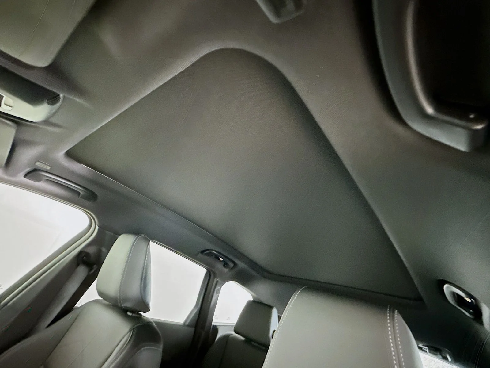 New 2026 Dune Grey Metallic BMW xDrive28i image 22