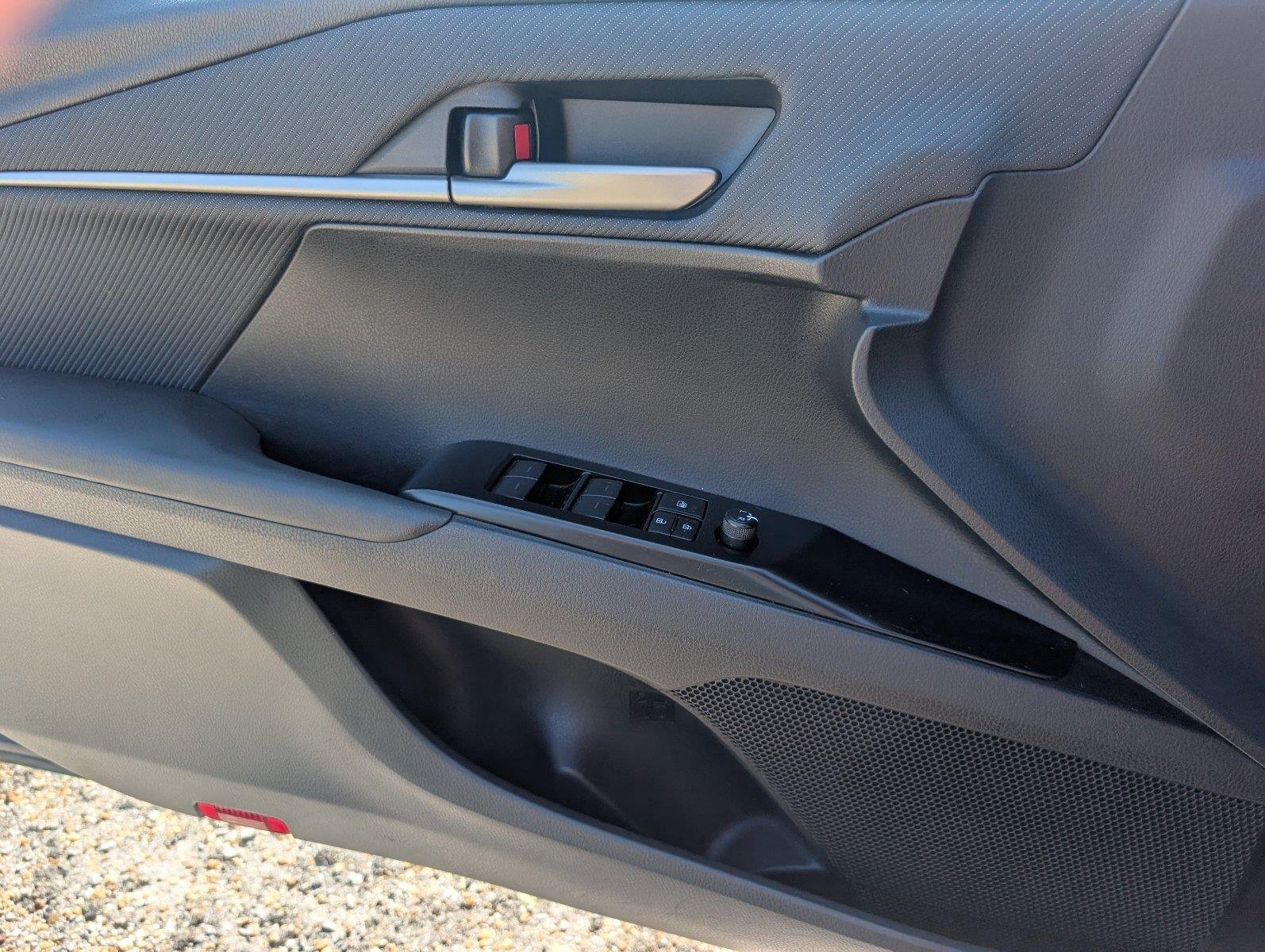 Used 2025 Midnight Black Metallic Toyota SE image 19