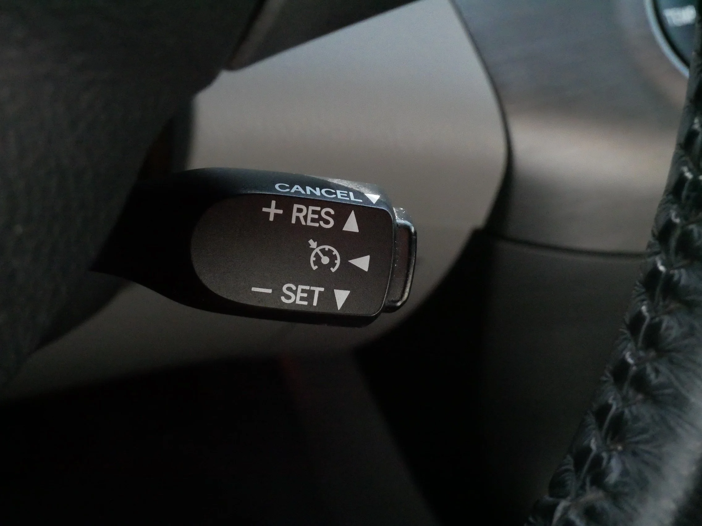 Used 2011 Black Toyota Ltd image 27